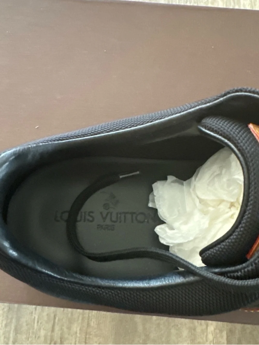 Louis Vuitton Black Leather Sneakers with Brown Accent Stripe ( With Box ✅ ) - Picture 6 of 6